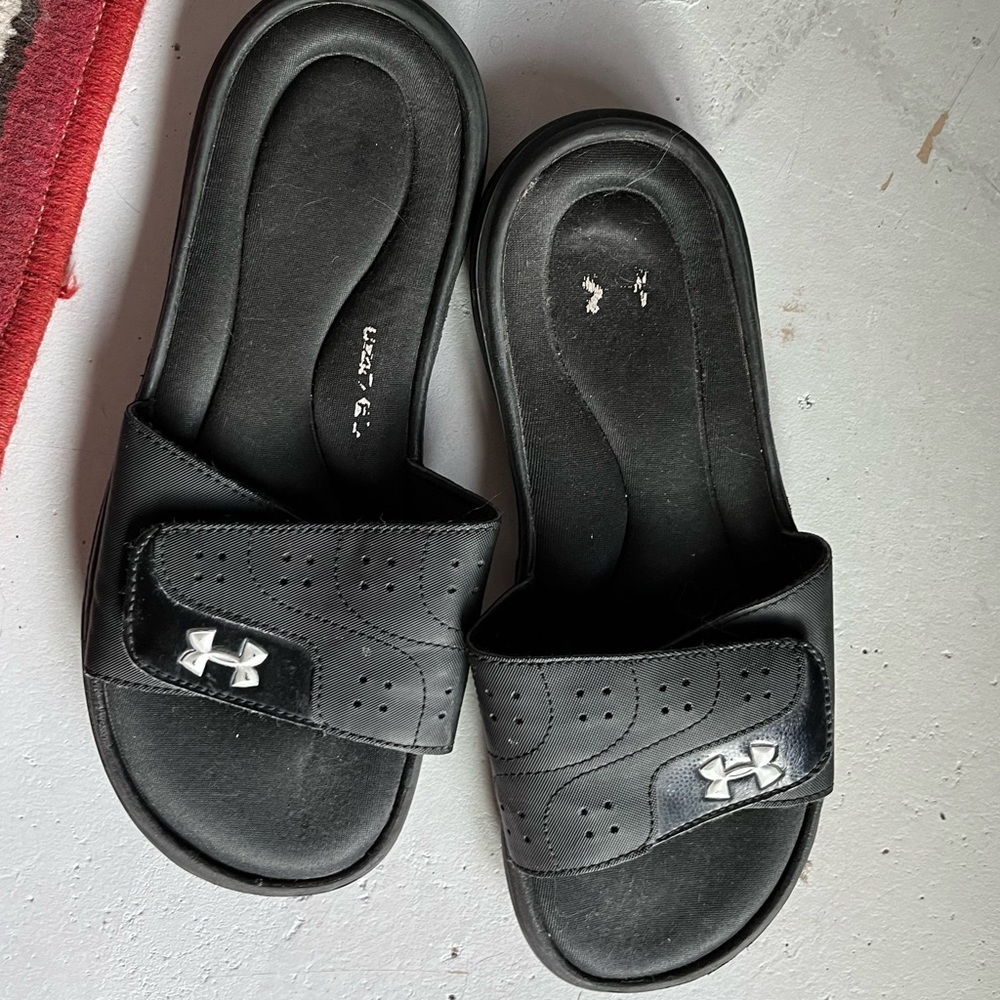 under armour slides